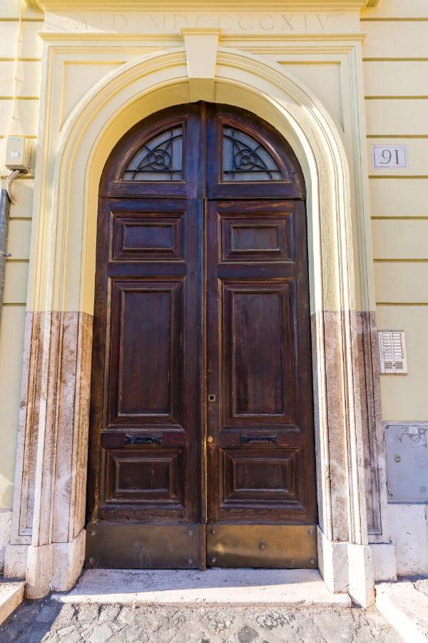 Assisi Style Flat Trastevere Rome Exterior photo