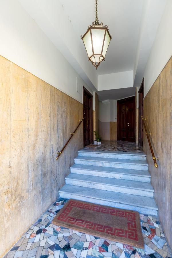 Assisi Style Flat Trastevere Rome Exterior photo